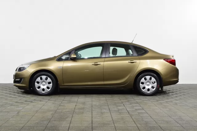 Opel Astra 2015