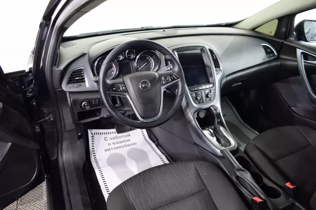 Opel Astra 2015
