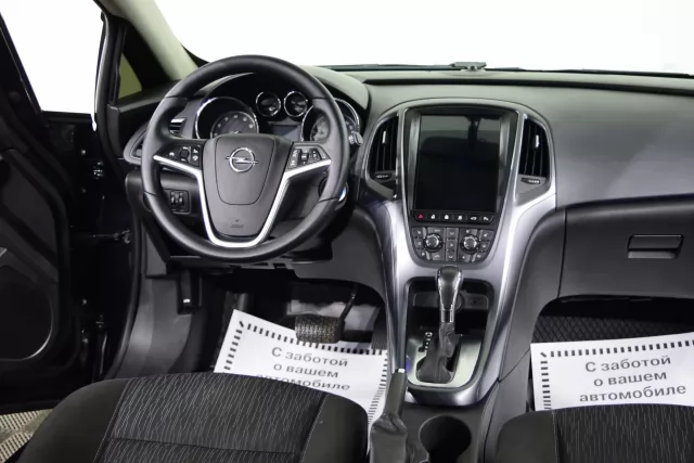 Opel Astra 2015