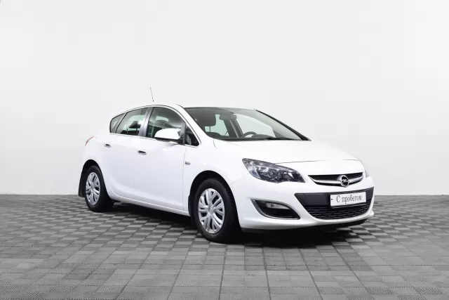 Opel Astra 2015