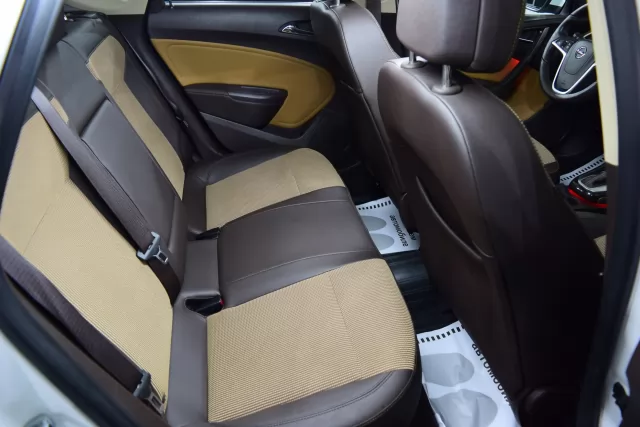 Opel Astra 2015