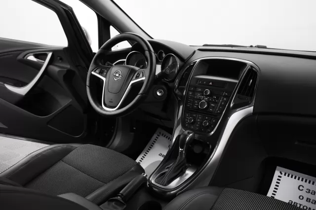 Opel Astra 2015