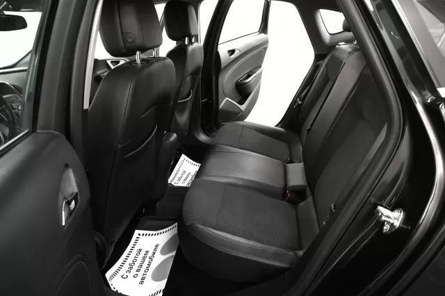Opel Astra 2015
