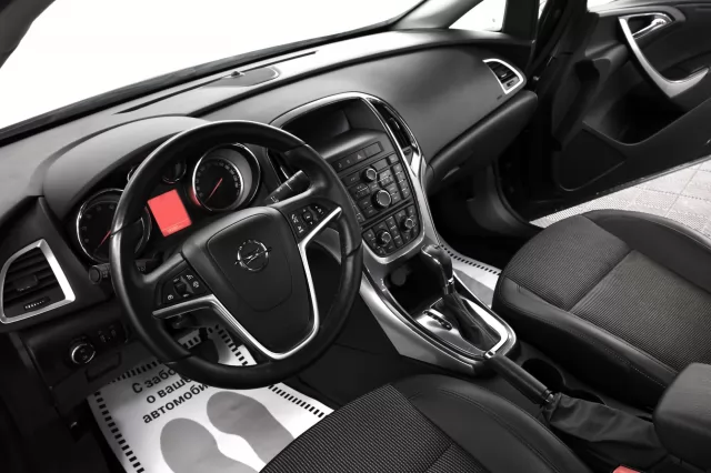 Opel Astra 2015