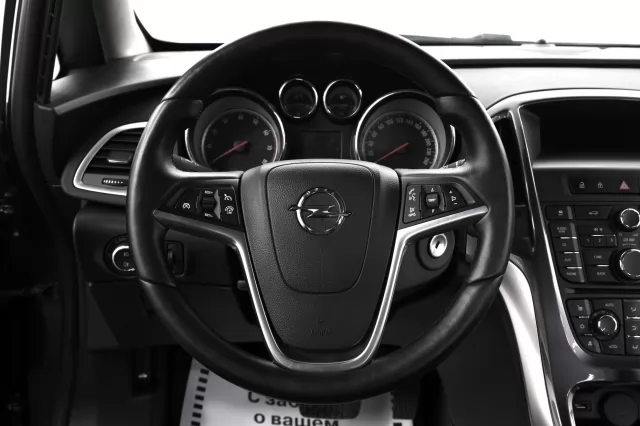 Opel Astra 2015