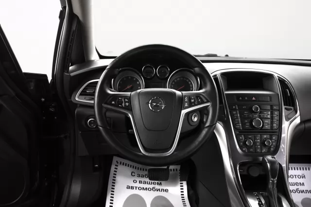 Opel Astra 2015