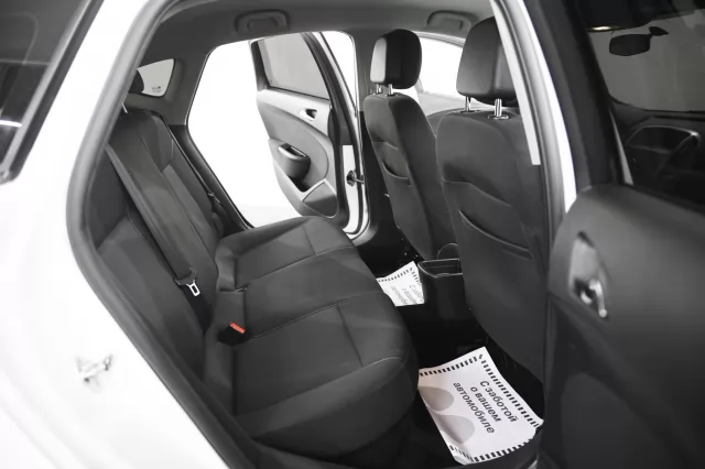 Opel Astra 2015