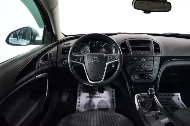 Opel Insignia 2012