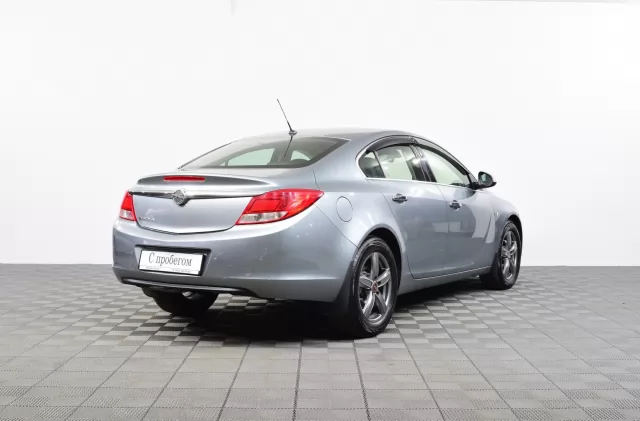 Opel Insignia 2012