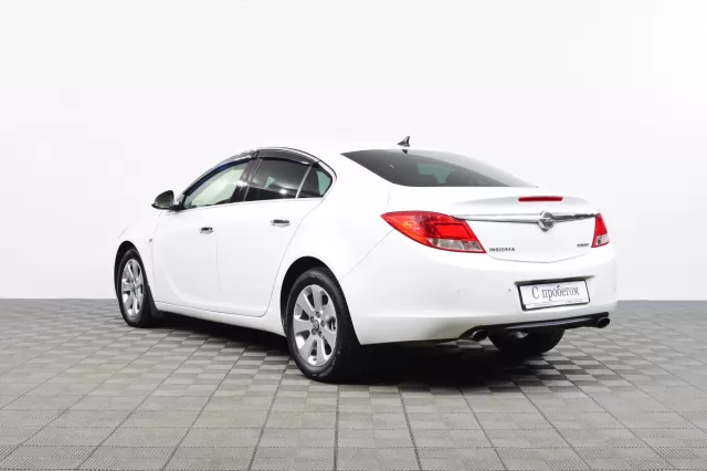 Opel Insignia 2013