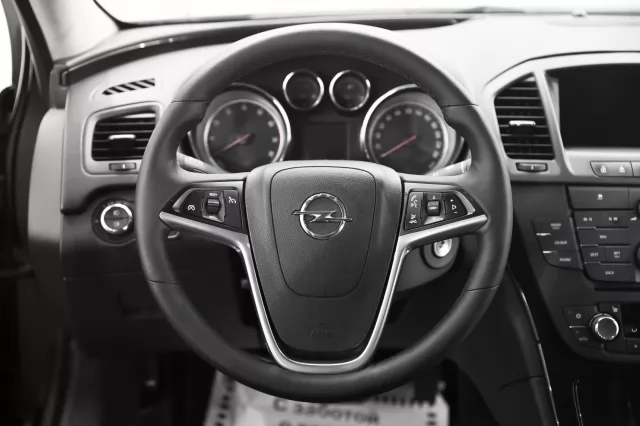 Opel Insignia 2013