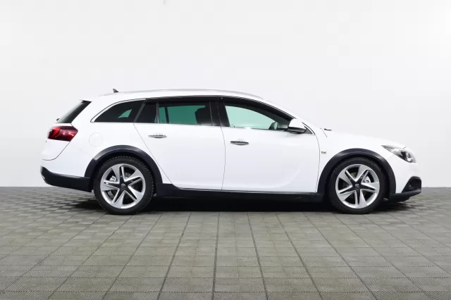 Opel Insignia 2015