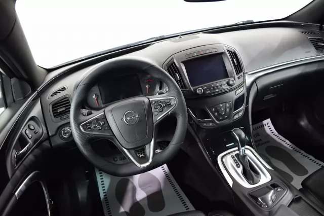 Opel Insignia 2015