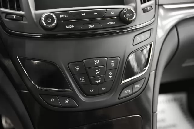 Opel Insignia 2015