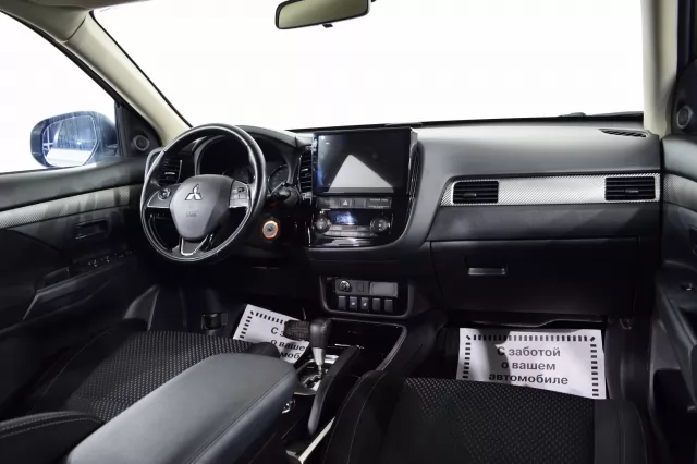 Mitsubishi Outlander 2021