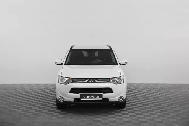 Mitsubishi Outlander 2015