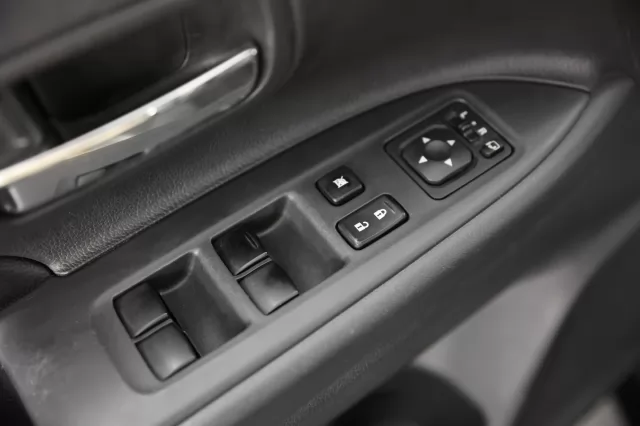 Mitsubishi Outlander 2015