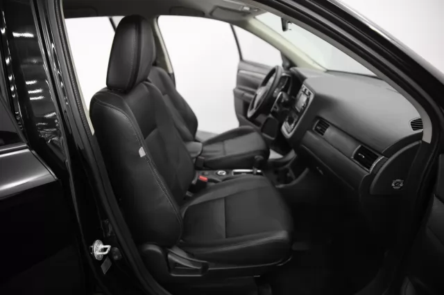 Mitsubishi Outlander 2015