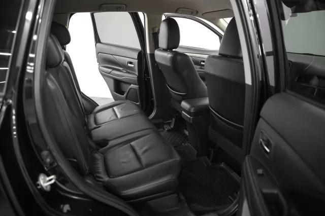 Mitsubishi Outlander 2015
