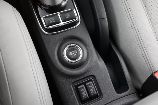Mitsubishi Outlander 2016