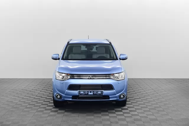Mitsubishi Outlander 2016