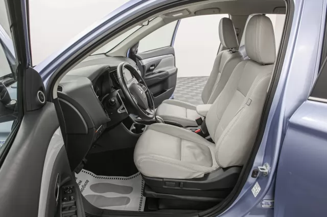 Mitsubishi Outlander 2016
