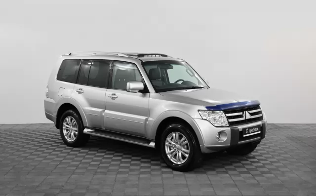 Mitsubishi Pajero 2009