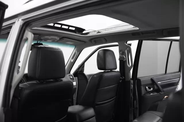 Mitsubishi Pajero 2009