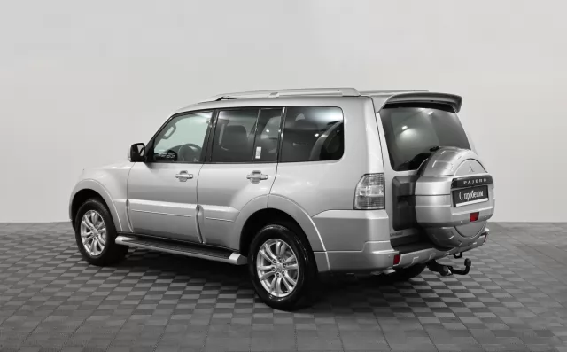 Mitsubishi Pajero 2009