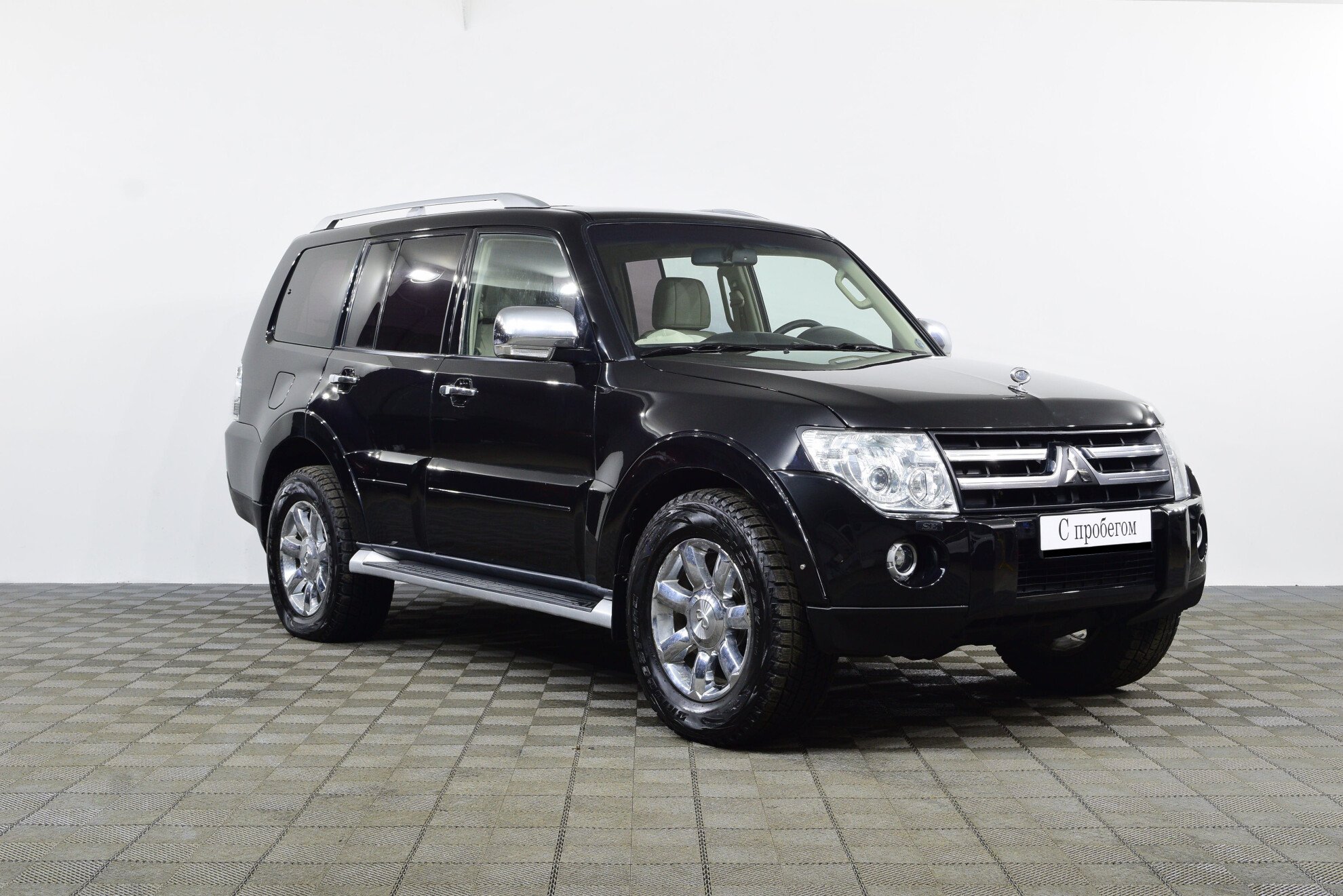Mitsubishi Pajero 2011