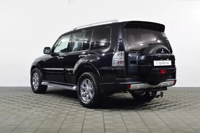 Mitsubishi Pajero 2011