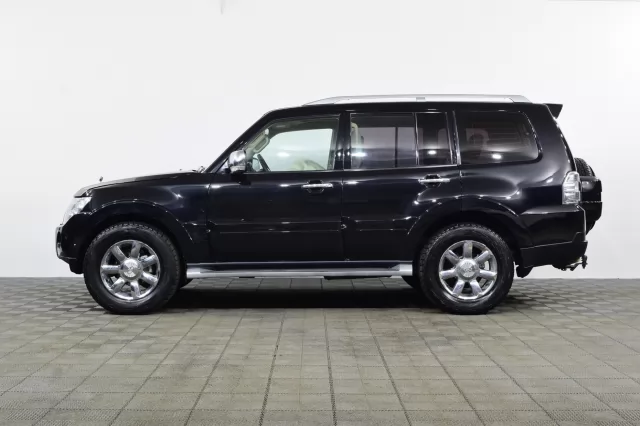 Mitsubishi Pajero 2011