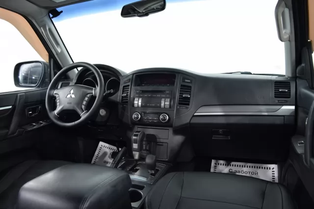 Mitsubishi Pajero 2007