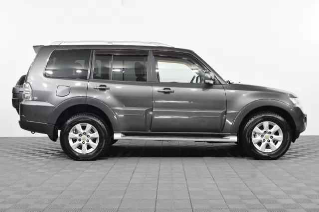 Mitsubishi Pajero 2007