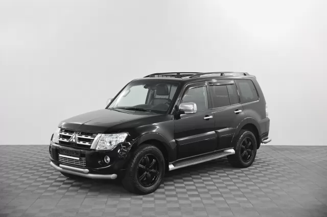Mitsubishi Pajero 2011