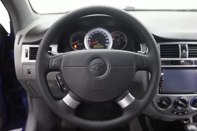 Chevrolet Lacetti 2012