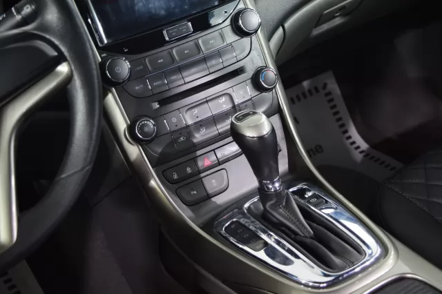 Chevrolet Malibu 2012