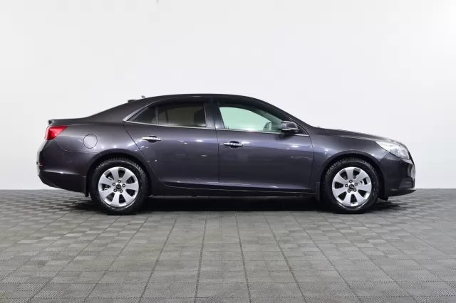 Chevrolet Malibu 2012