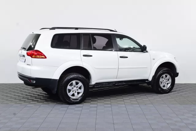 Mitsubishi Pajero Sport 2009