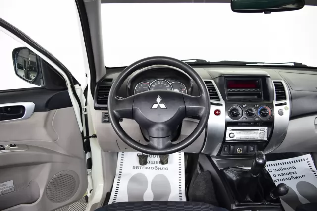 Mitsubishi Pajero Sport 2009