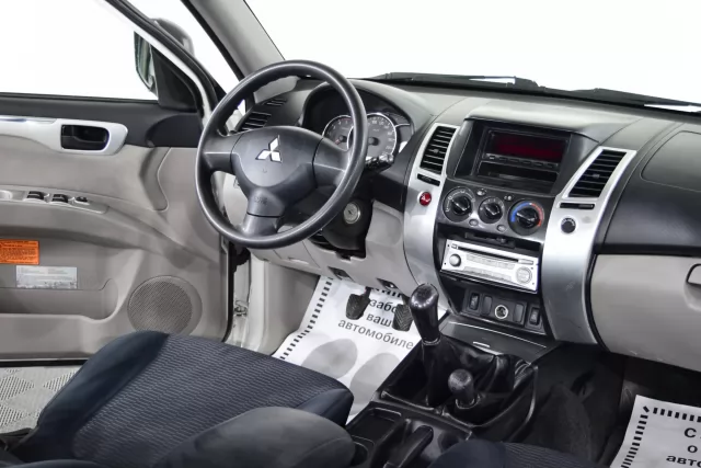 Mitsubishi Pajero Sport 2009
