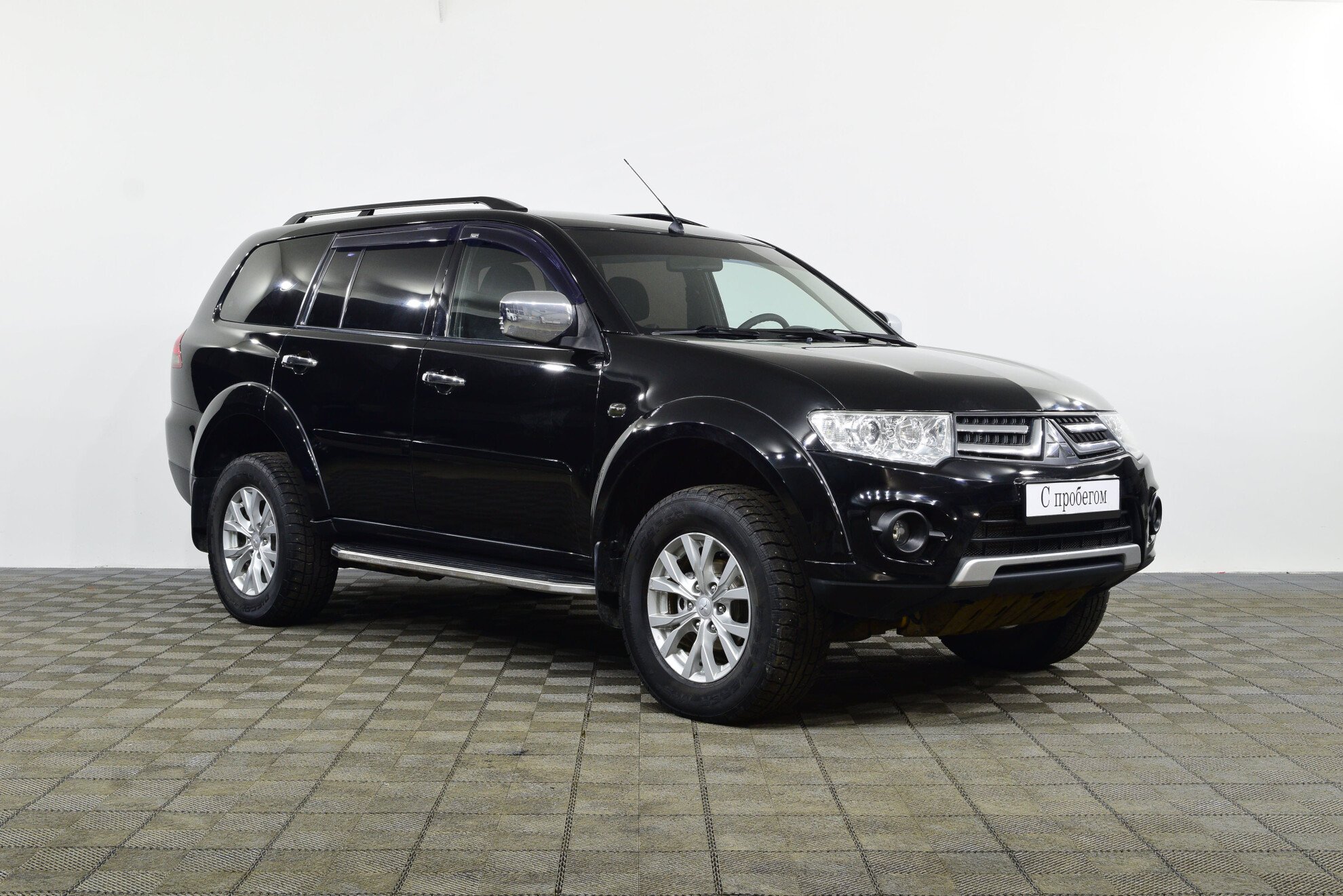 Mitsubishi Pajero Sport 2014