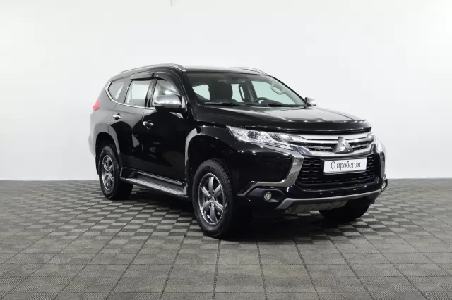 Mitsubishi Pajero Sport 2020