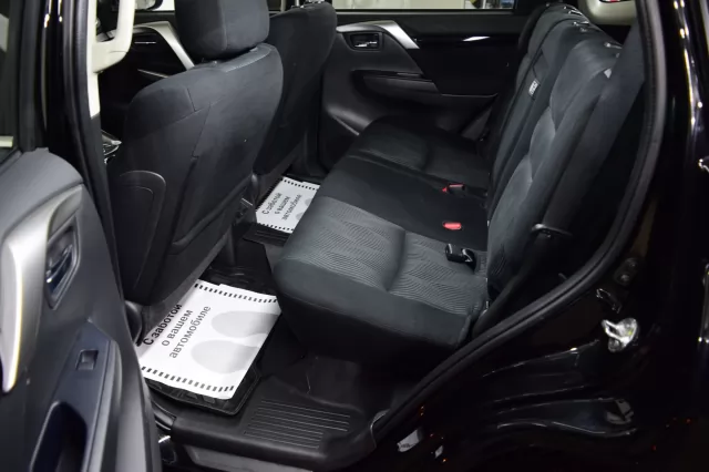 Mitsubishi Pajero Sport 2020