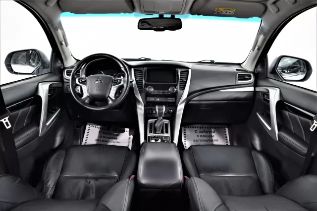 Mitsubishi Pajero Sport 2021