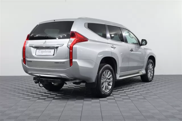 Mitsubishi Pajero Sport 2021