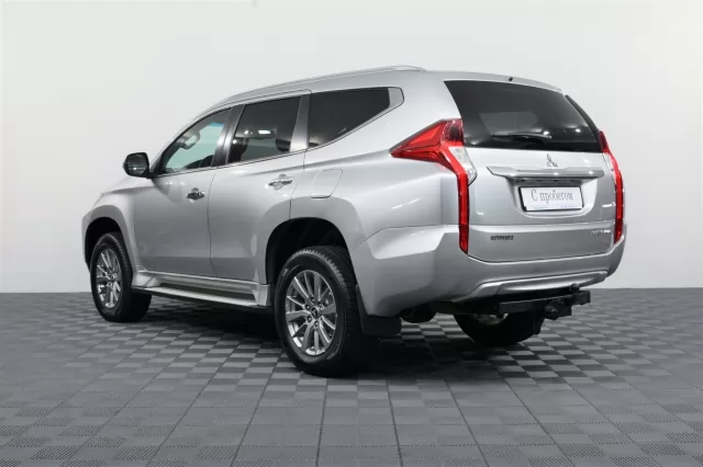 Mitsubishi Pajero Sport 2021