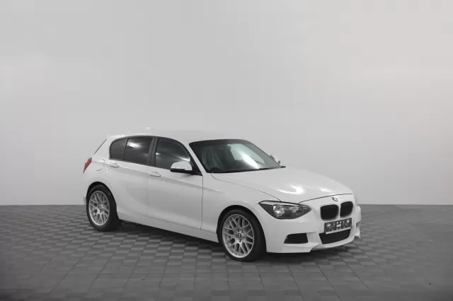 BMW 1 серия 2011