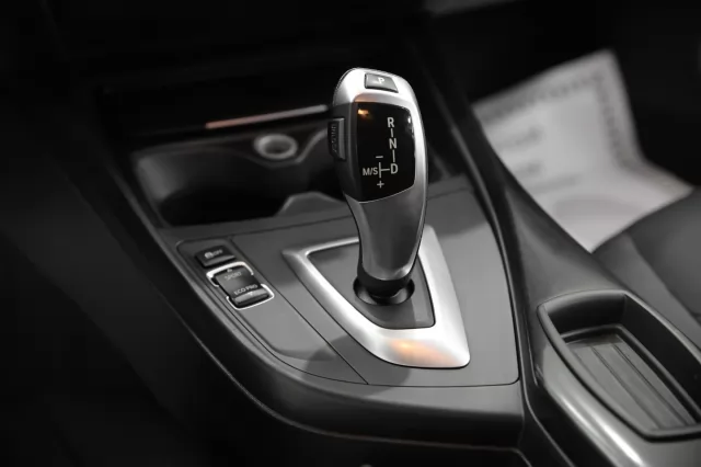 BMW 1 серия 2011