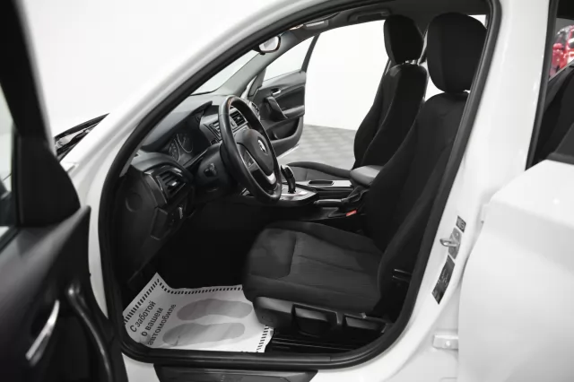 BMW 1 серия 2011